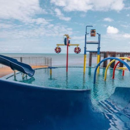 Cozy Seaview Studio At Imperium Residence Tanjung Lumpur กวนตัน ภายนอก รูปภาพ