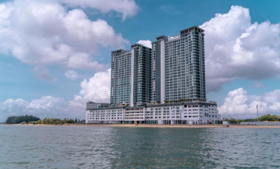 Cozy Seaview Studio At Imperium Residence Tanjung Lumpur กวนตัน ภายนอก รูปภาพ