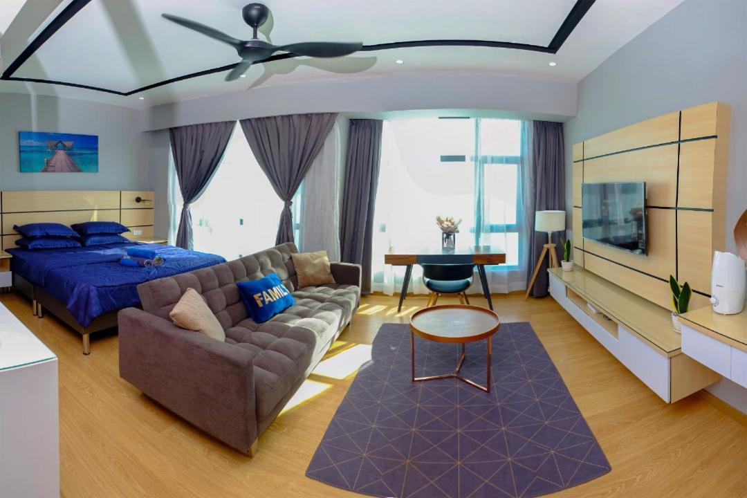 Cozy Seaview Studio At Imperium Residence Tanjung Lumpur กวนตัน ภายนอก รูปภาพ