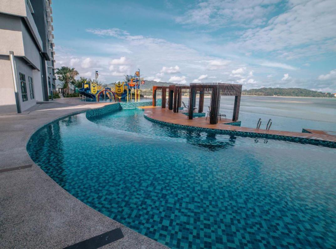 Cozy Seaview Studio At Imperium Residence Tanjung Lumpur กวนตัน ภายนอก รูปภาพ